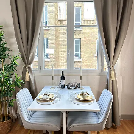 1566 - Beautiful Studio Near Parc Des Expositions *